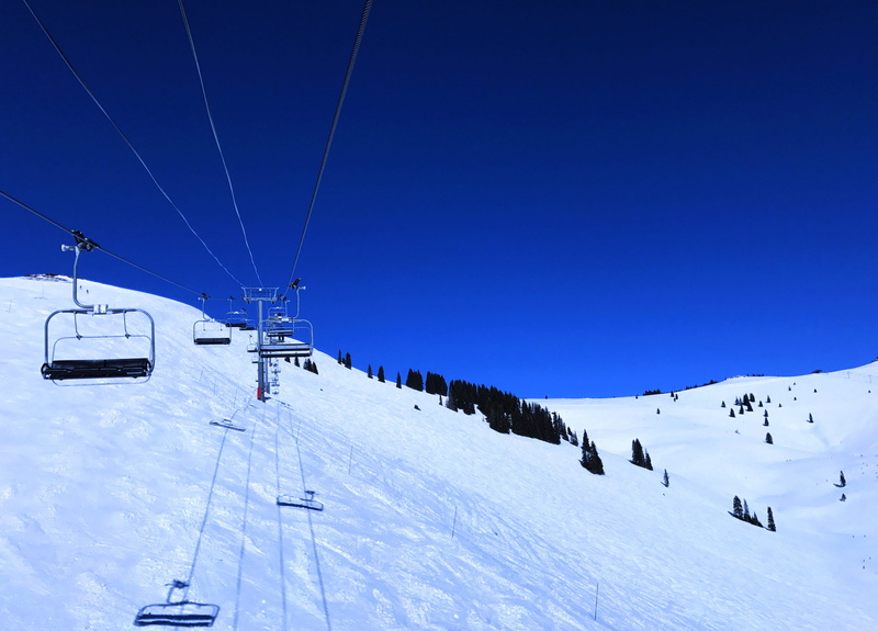 cable car, air, blue, chair, 4K, white color, beauty in nature, overhead cable car, ski, breathe, snow, vacations, cable, mountain range, scenics - nature