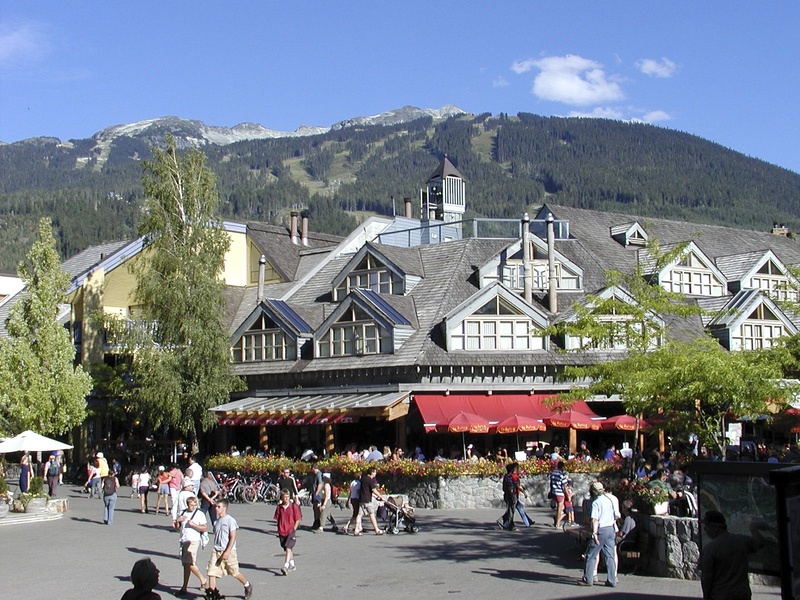 group of people, mountains, large group of people, building exterior, built structure, nature, 720P, day, whistler village, plant, peoples, lifestyles