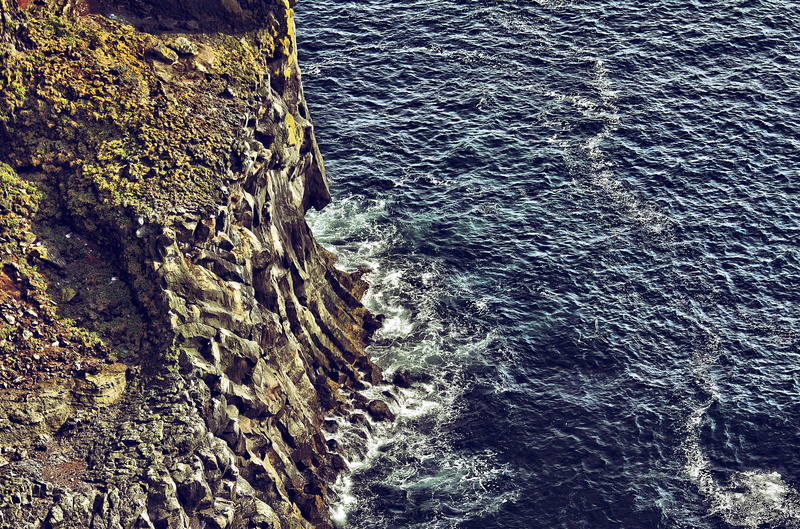 water, outdoors, scenics - nature, beauty in nature, travel, rock formation, current, mountain, adventure, body, full frame, landscape, sea, 5K, beach
