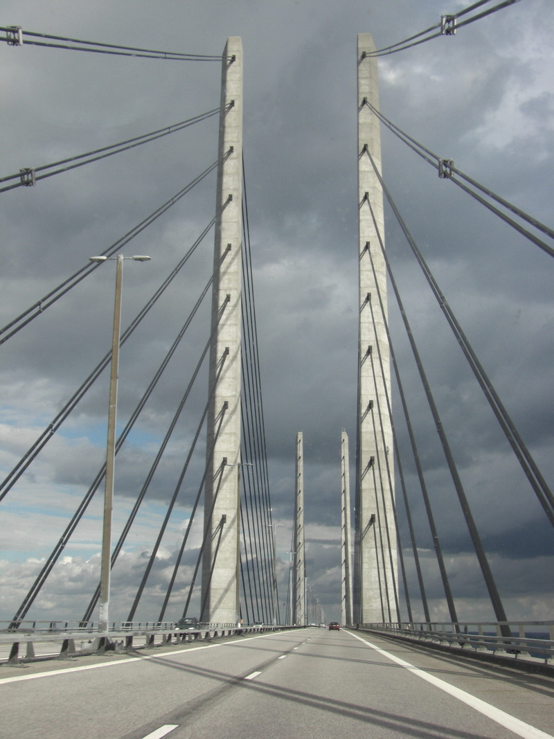 architecture, suspension bridge, sky, bridge - man made structure, direction, bridge, oresund bridge, cable-stayed bridge, cable, mode of transportation