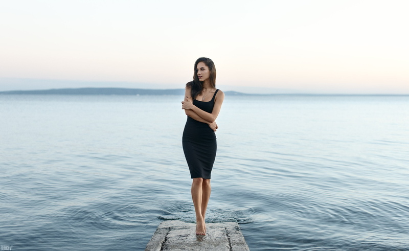 sea, arms crossed, black dress, necklace, water, looking away, women outdoors, 2K, women, painted nails