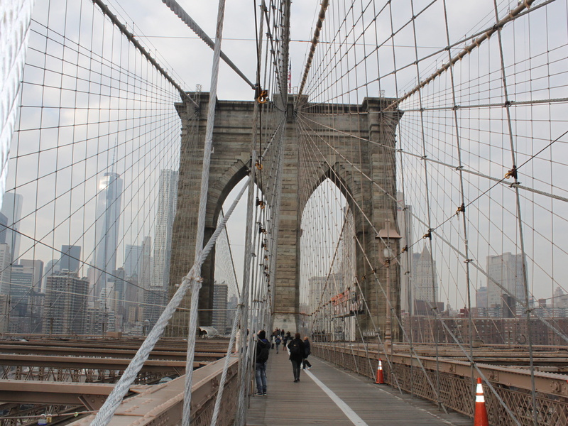 men, connection, walking, bridge - man made structure, the way forward, outdoors, usa, tourism, engineering, america, new york, transportation, sky, 4K