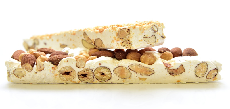 nut, homemade, turrón, temptation, sticky, confectionery, tradition, sugar, snack, white, chocolate, nibble, sweetness, orient, raisin, soft, christmas
