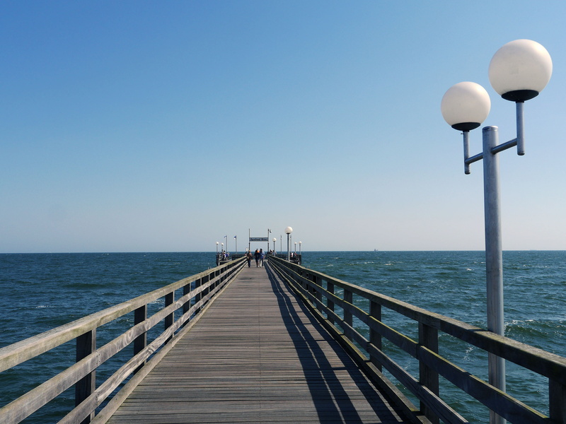 seaside resort, scenics - nature, tranquil scene, nature, planks, no people, beauty in nature, pier, lighting equipment, island, copy space, wooden construction