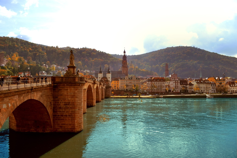 mountain, building exterior, travel, outdoors, waterfront, 4K, outdoor, water, day, heidelberg, nature, natural, built structure, light, travel destinations