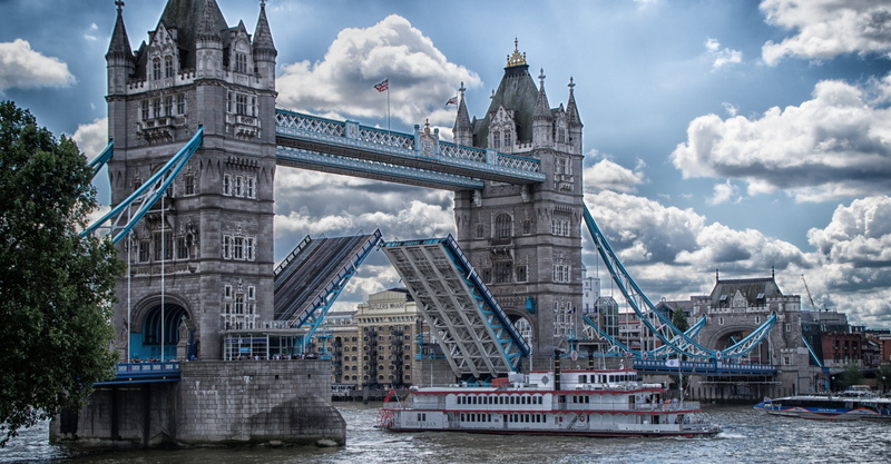 transportation, built structure, tower Bridge, outdoors, cityscape, travel Destinations, bridge - Man Made Structure, water, historic building, river, connection