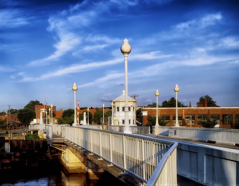 bridge, day, sky, architecture, nature, cloud - sky, outdoors, building exterior, water, tower, 2K, travel, maryland, spire, travel destinations, tree