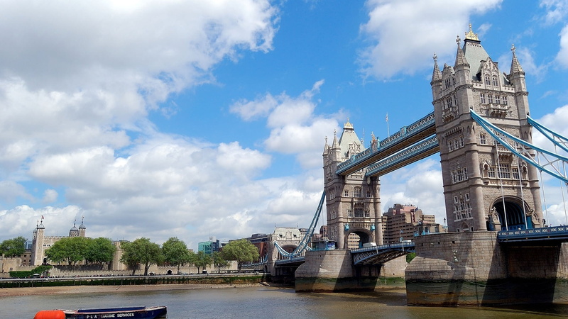 transportation, blue, 1080P, water, buildings, sky, uK, cityscape, bridge, tourism, suspension Bridge, cloud - sky, international Landmark, architecture