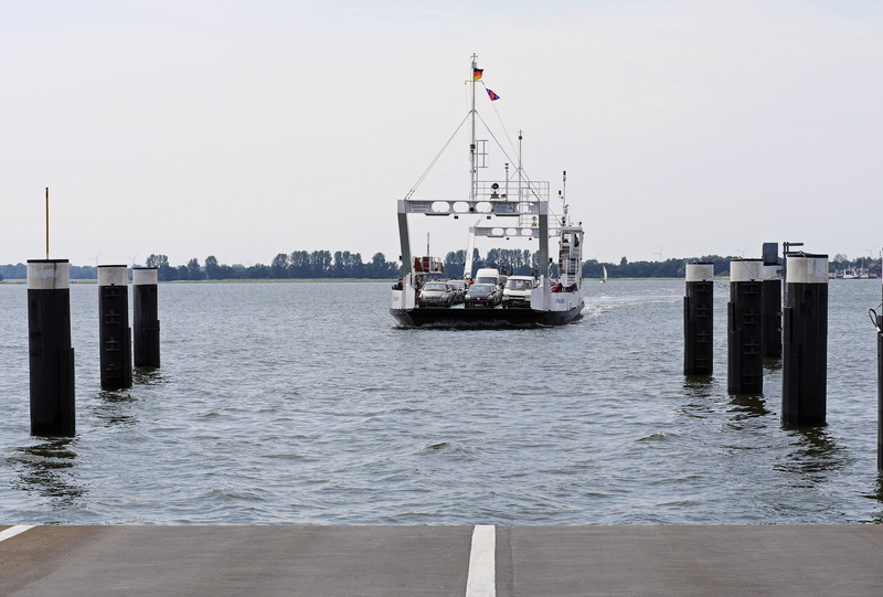 the ferry glewitz, nature, day, mode of transportation, outdoors, no people, pier, rügen island, architecture, inclined plane, commercial dock, travel