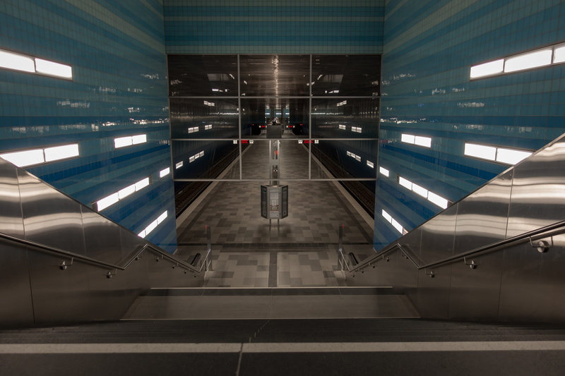 transportation, transportation building - type of building, travel, staircase, flooring, airport terminal, railing, symbol, indoors, no people, architecture