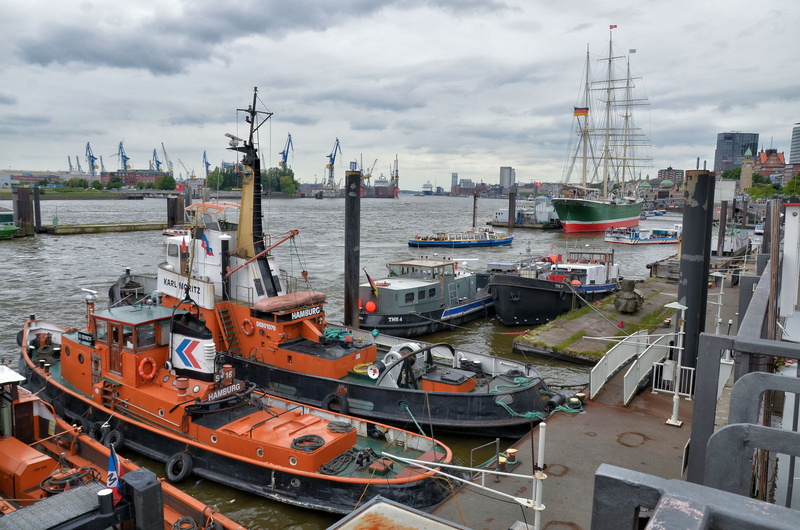 4K, transportation, outdoors, machinery, built structure, harbour entrance, no people, architecture, building exterior, port of hamburg, nature, hamburg landungsbrücken