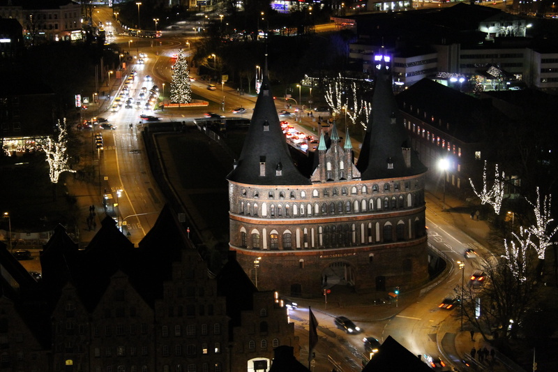 city, historically, city gate, Holsten Gate, mode of transportation, motion, famous Place, old town, evening, city life, Lübeck, road, mecklenburg, architecture