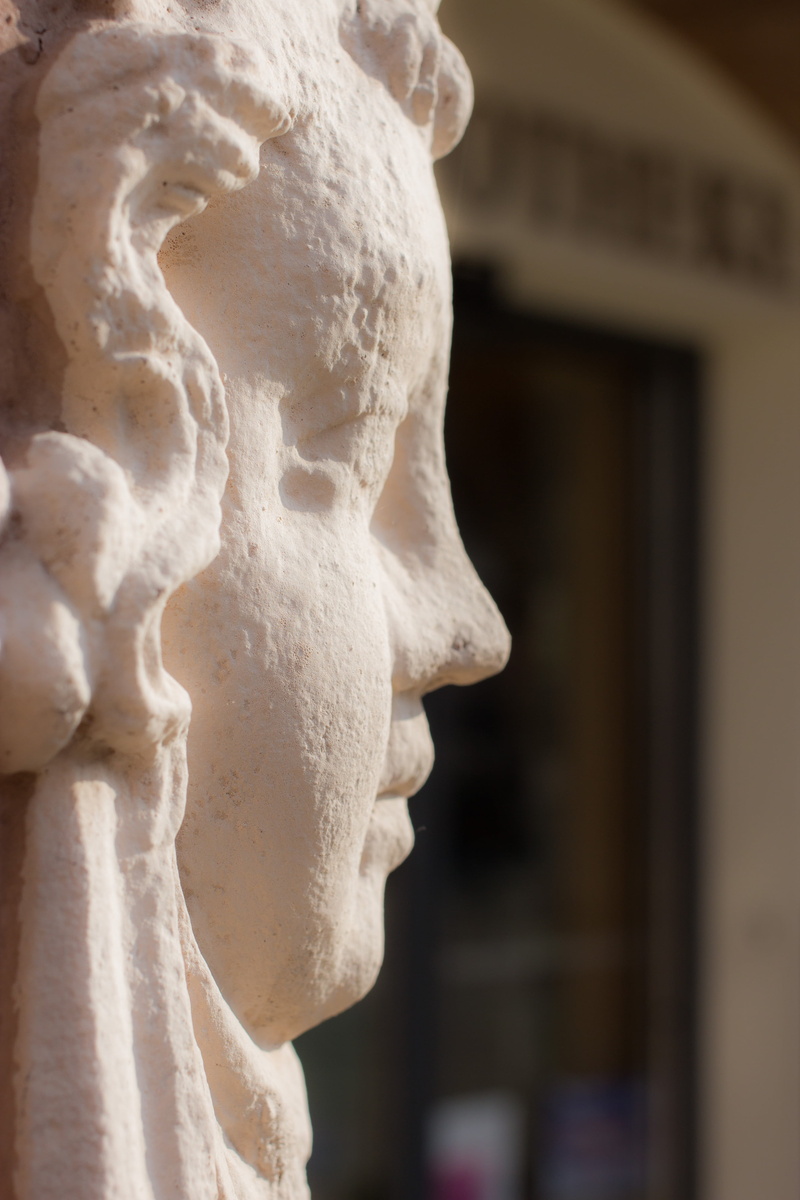 lemgo, profile view, old, marble, building, close-up, art and craft, old house, craft, museum, the past, female likeness, 4K, head, male likeness, architecture