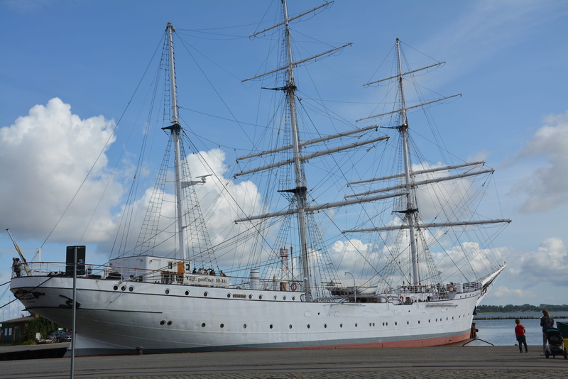 gorch fock, water, navy, sea, ship, 4K, day, museum, tall ship, harbor, yacht, sailing ship, sailing, rigging, transportation, outdoors, museum ship, mast