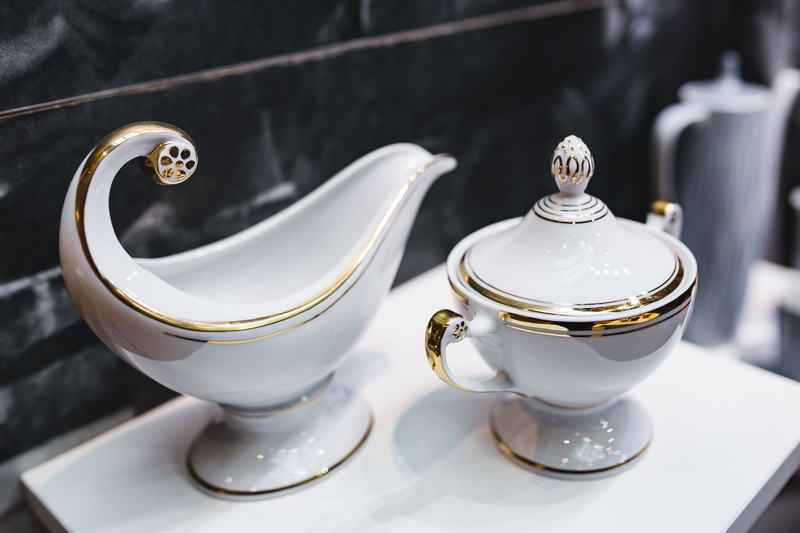 household equipment, antique, teapot, collection, tea - hot drink, ornate, elegance, crockery, tablecloth, expense, dishware, dishes, food and drink, upper class