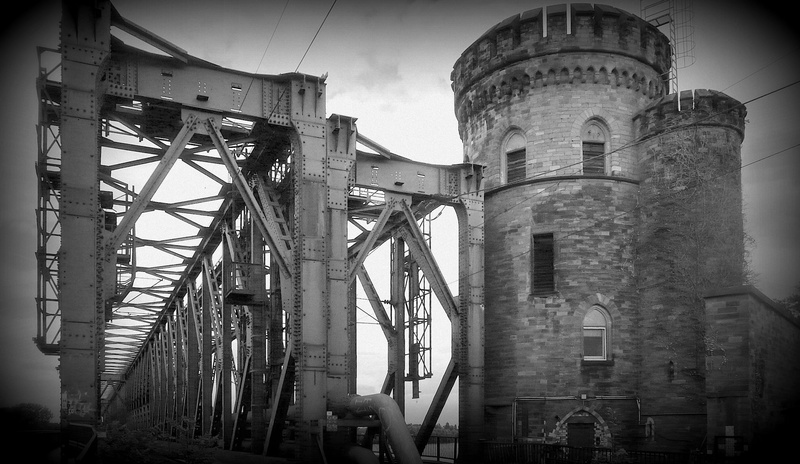 metal, travel destinations, tourism, bridgehead, steel bridge, building, bridge - man made structure, tower, architecture, outdoors, alloy, bridge, railway bridge