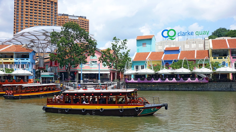 mode of transportation, tourism, transportation, nautical vessel, passenger craft, water, outdoors, clarke quay, people, building exterior, nature, boats
