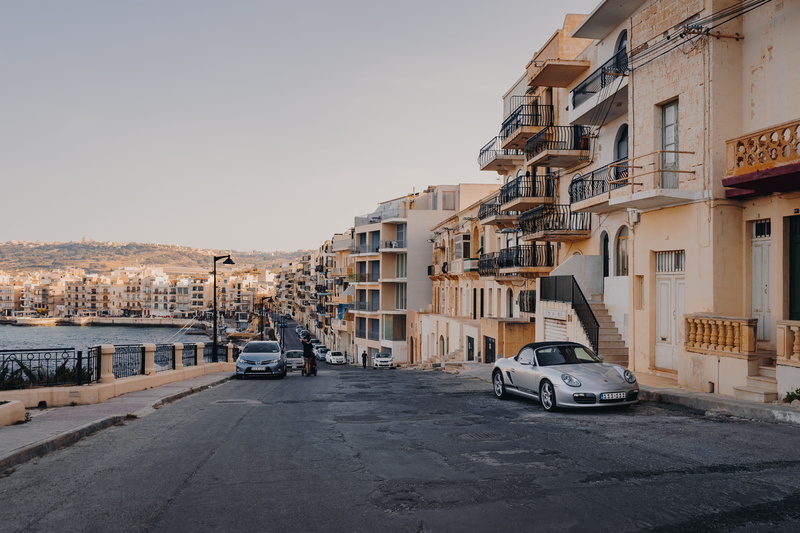 parking, travel, sea, sunset, travel Destinations, famous Place, sky, vacations, italy, building, city, road, narrow, people, bay, street, residential District