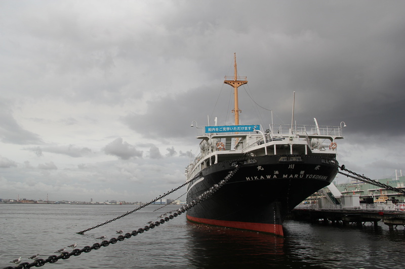 pier, no people, ship, yamashita park, sailboat, passenger craft, history, 5K, transportation, yokohama, architecture, harbor, ocean liner, commercial dock