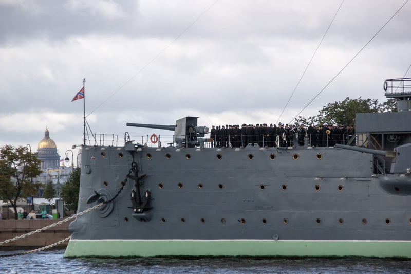 cruiser, avrora, monument, moored, aurora, sankt, military, nautical vessel, revolution, architecture, cloud - sky, history, stpetersburg, blue, flag, battleship