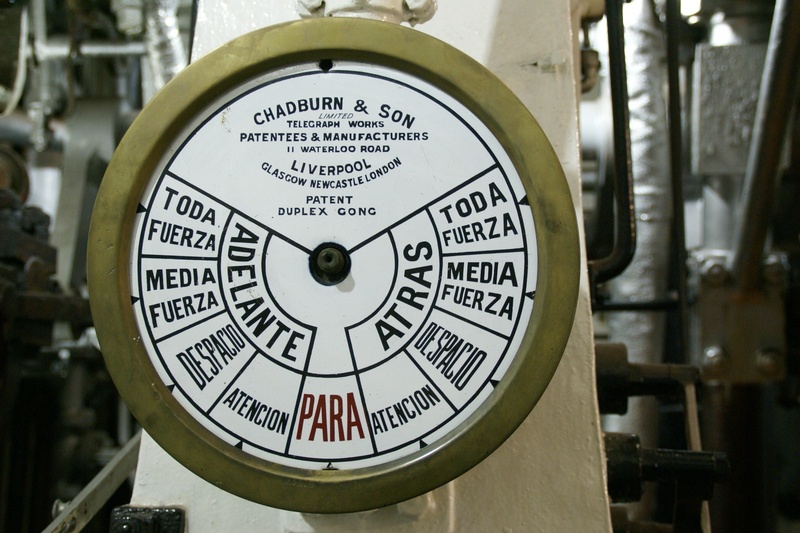 engine room, white, system, transportation, manufacturing, sign, buenos aires, accuracy, surface, steel, museum, circle, motor, 1080P, machine, son, no people
