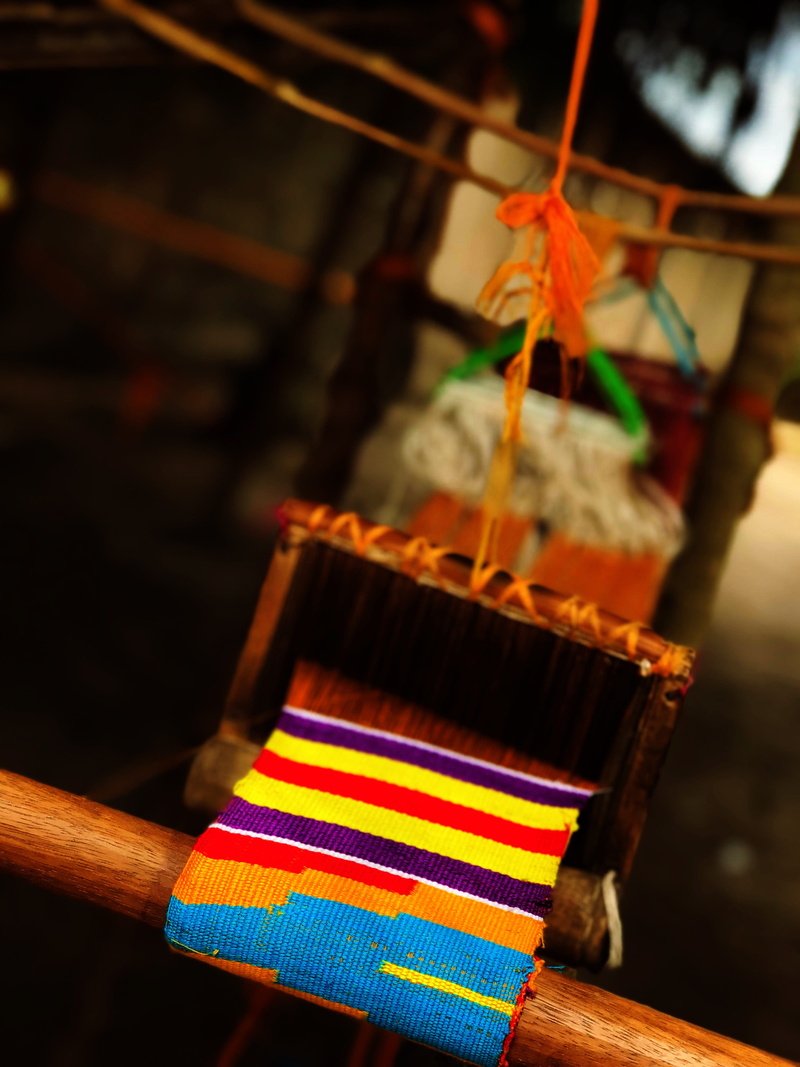 choice, color, woven, creativity, selective focus, textile, kente, wood - material, 4K, multi colored, african, texture, handicraft, craft, weave, variation
