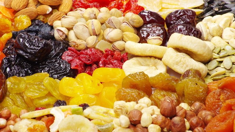 full frame, fruit, close-up, almonds, dried food, wellbeing, choice, nuts, raisins, pistachios, hazelnuts, fruits, food and drink, berry fruit, dried fruit