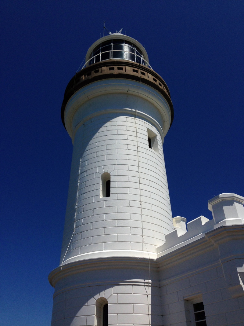 building, day, built structure, lighthouse, byron bay, architecture, clear sky, sunlight, east coast, landscape, low angle view, blue, guidance, outdoors