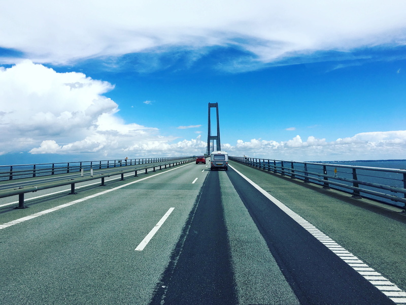 sea, icon, white, the way forward, road, sky, daytime, bridge - Man Made Structure, 4K, Denmark, vehicles, built structure, natural, clouds, Sweden, travel Locations
