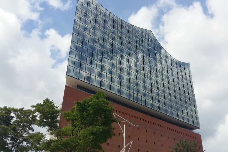 tall - high, elbe philharmonic hall, elbphilharmonie partial view, side-view, port of hamburg, harbour city, sky, tree, 2K, major project, elbphilharmonie facade