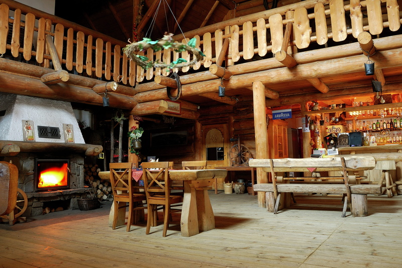 chair, tavern, seat, restaurant, 2K, ceiling, flooring, built structure, table, empty, food and drink, food, furniture, no people, architecture, day, inn