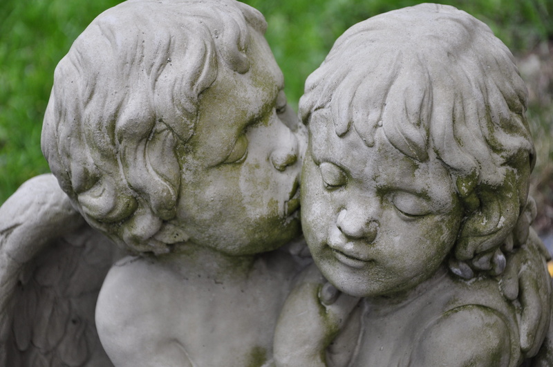 figure, stone, stone material, harmony, creativity, no people, angel figure, close-up, face, memorial, female likeness, connectedness, cemetery, guardian angel