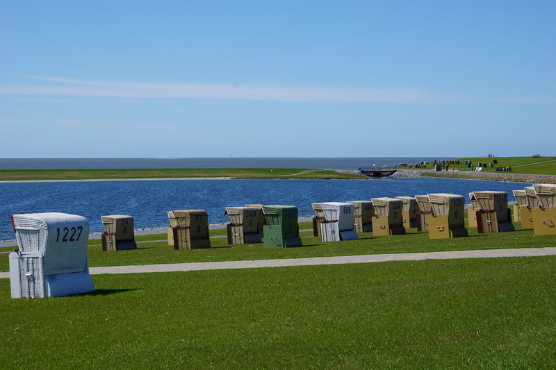 scenics - nature, hooded beach chair, horizon over water, horizon, day, blue sky, grass, nature, sea, büsum, beach, water, plant, standing basket, sky
