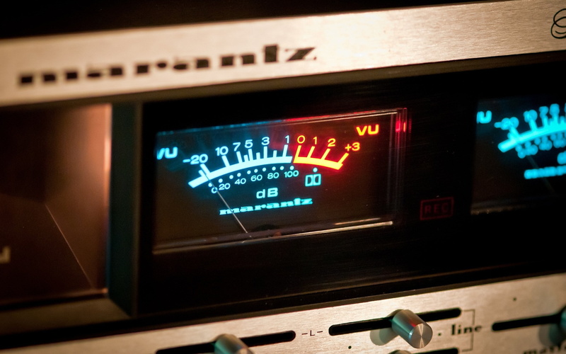 control, close-up, digital display, no people, equipment, communication, economy, indoors, data, illuminated, number, radio, finance, western script, text
