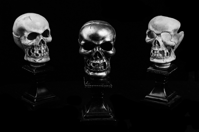 fear, spooky, human bone, human skeleton, body part, still life, bone, skeleton, horror, 1080P, reflection, black background, 500px, human body part, close-up