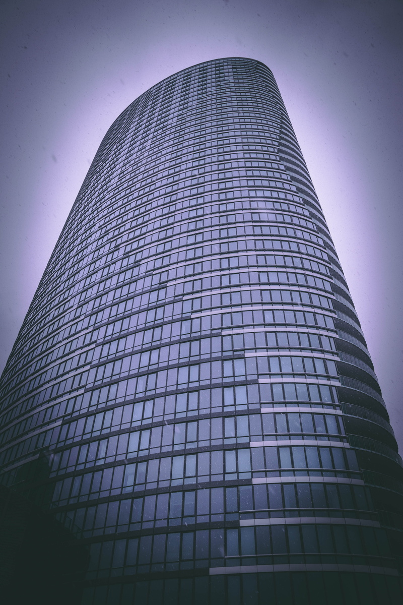 city, tall - high, building, clear sky, outdoors, sky, eye, nature, high, built structure, modern, tower, low angle view, 5K, glass - material, building exterior