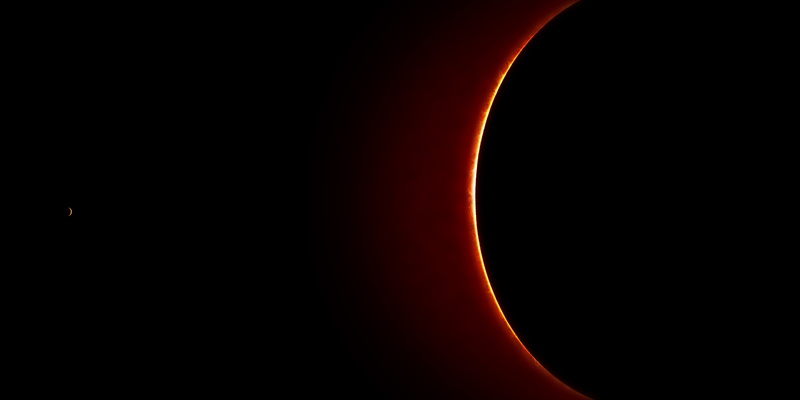 space, night, dark, backgrounds, light, copy space, close-up, eclipse, abstract, no people, outdoors, red, ellipse, burning, circle, photo, geometric shape