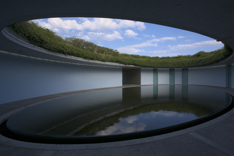 Concrete, Ellipses, architecture, Hotel, plants, building, clouds, reflection, water, Japan, 1080P, Modern