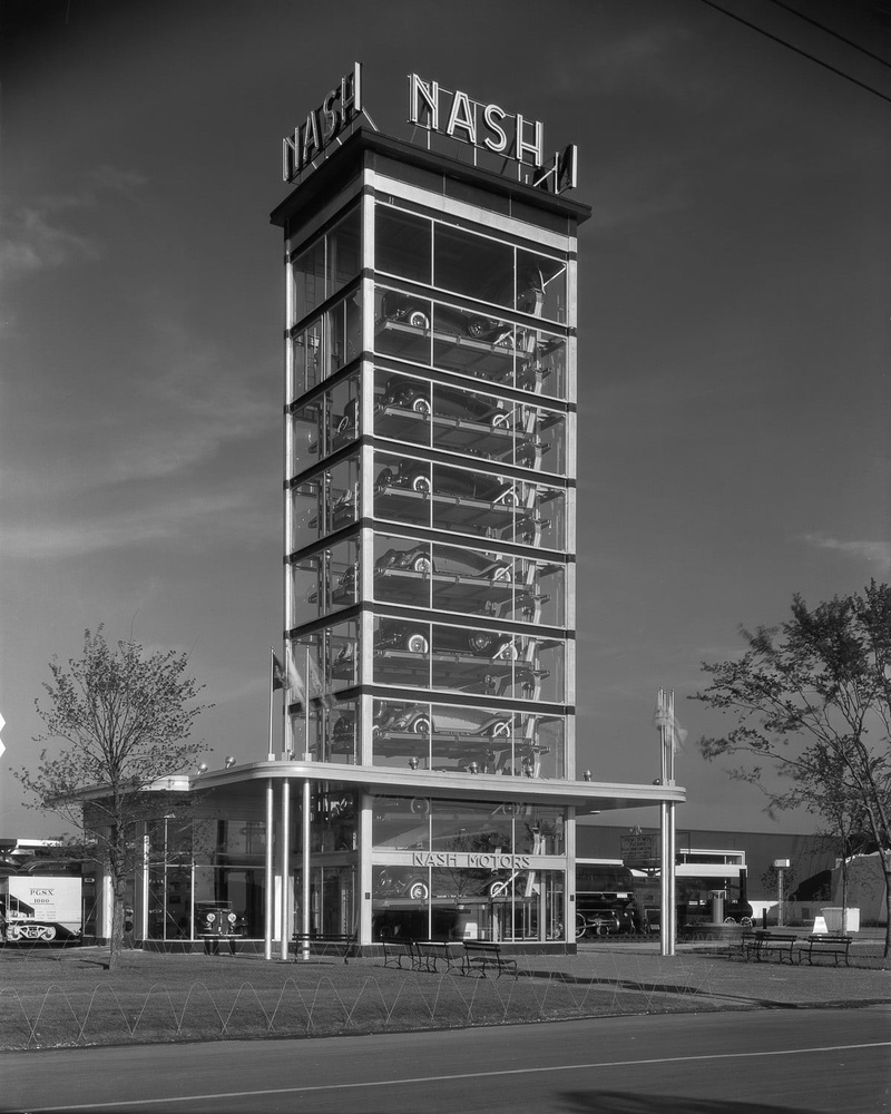 urban, white, outdoors, plant, Chicago, transportation, architecture, monochrome, sky, sign, glass, vintage, parking, portrait display, city, elevator