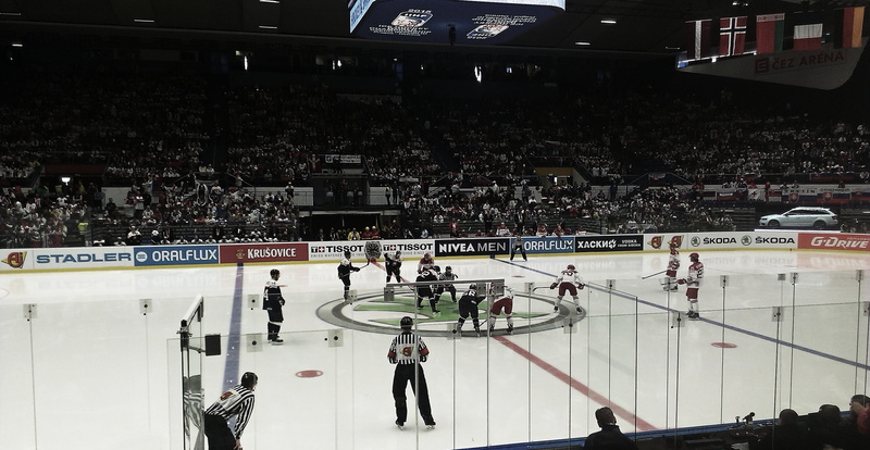 tournament, snow, ice skating, ostrava, hokejisti, world cup 2015, sport, ice hockey, lifestyles, ice, hockey world championship, men, large group of people