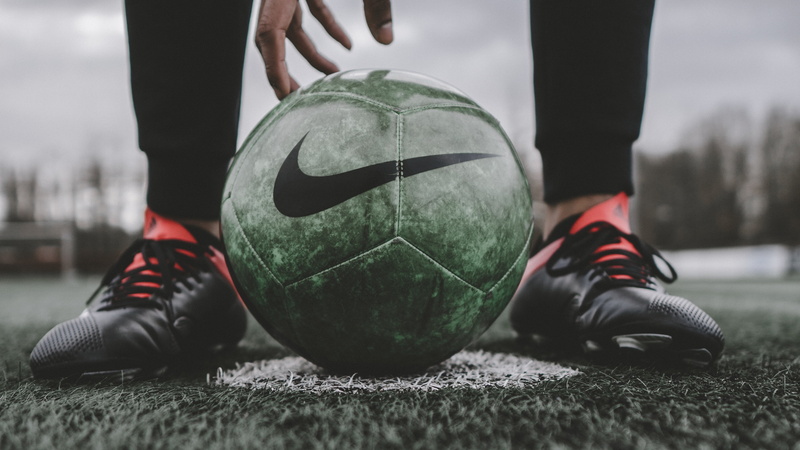 bokeh, sports, soccer ball, legs, soccer player, 4K, 4k uhd background, football ball, football, hand, ball, lawn, person, feet, macro, blur, NIKE brand