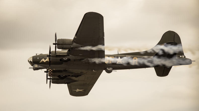 four-engine, The " flying fortress", 4K, heavy, Flying Fortress, bomber, Boeing B-17