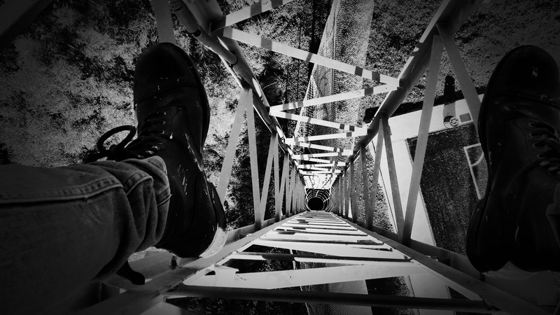 climber, heights, train, mode of transportation, look out, 4K, built structure, people, real people, extreme, human leg, anarchy, looking down, alternative