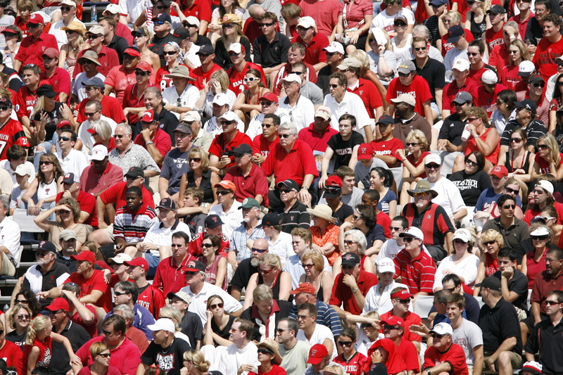 lifestyles, excitement, fans, day, crowd, event, supporter, real people, fan - enthusiast, audience, people, men, togetherness, sport, red, spectators