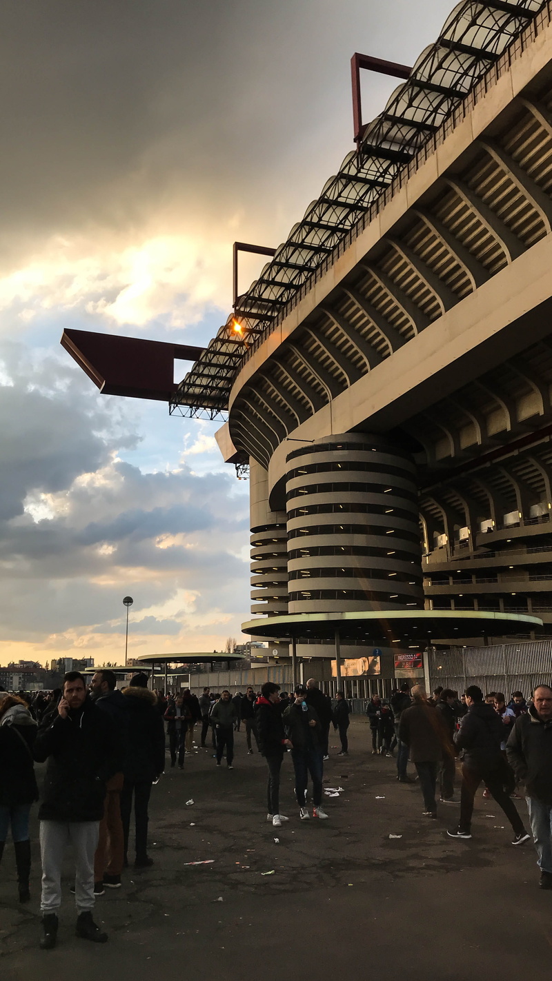 city, real people, 4K, milano, outdoors, crowd, skyscraper, walking, stadio, men, milan, sunset, large group of people, lifestyles, sky, cloud - sky, building exterior