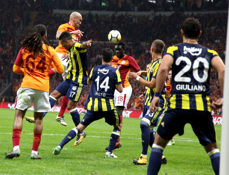 derby, sport, super league, galatasaray, men, fenerbahce, crowd, clothing, people, 2K, playing, sports equipment, activity, ball, the audience, grass