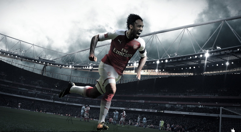 effort, stadium, Football, Sports, crowd, cloud - sky, floodlit, welcome, sportsman, motion, competitive sport, nature, one person, sport, sky, arsenal