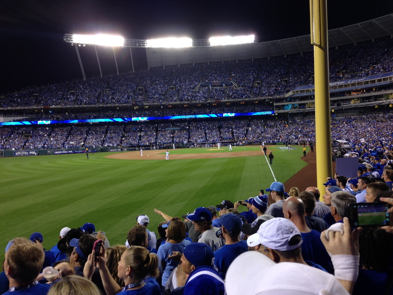 spectator, sport, stadium, group of people, lifestyles, baseball, real people, team sport, men, floodlit, grass, world series, kauffman stadium, illuminated