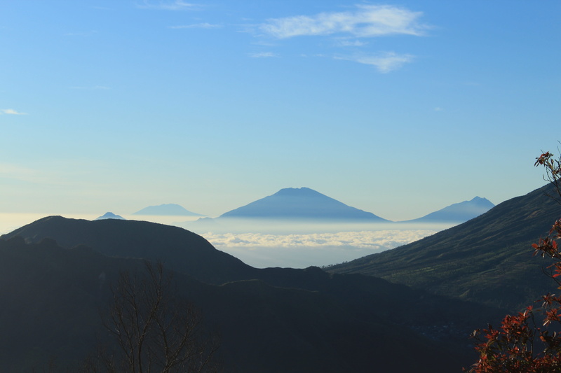 landscape, sky, cloud - sky, outdoors, indonesian, mountain range, view, 5K, sikunir, tree, mountain peak, tranquil scene, remote, scenics - nature, scenics