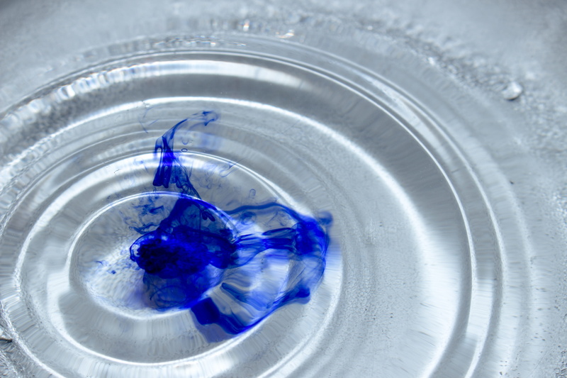 squirts, time, full frame, nature, liquid, studio shot, no people, drops capture, form, light, selective focus, drip, glass - material, drops of zing, snapshot